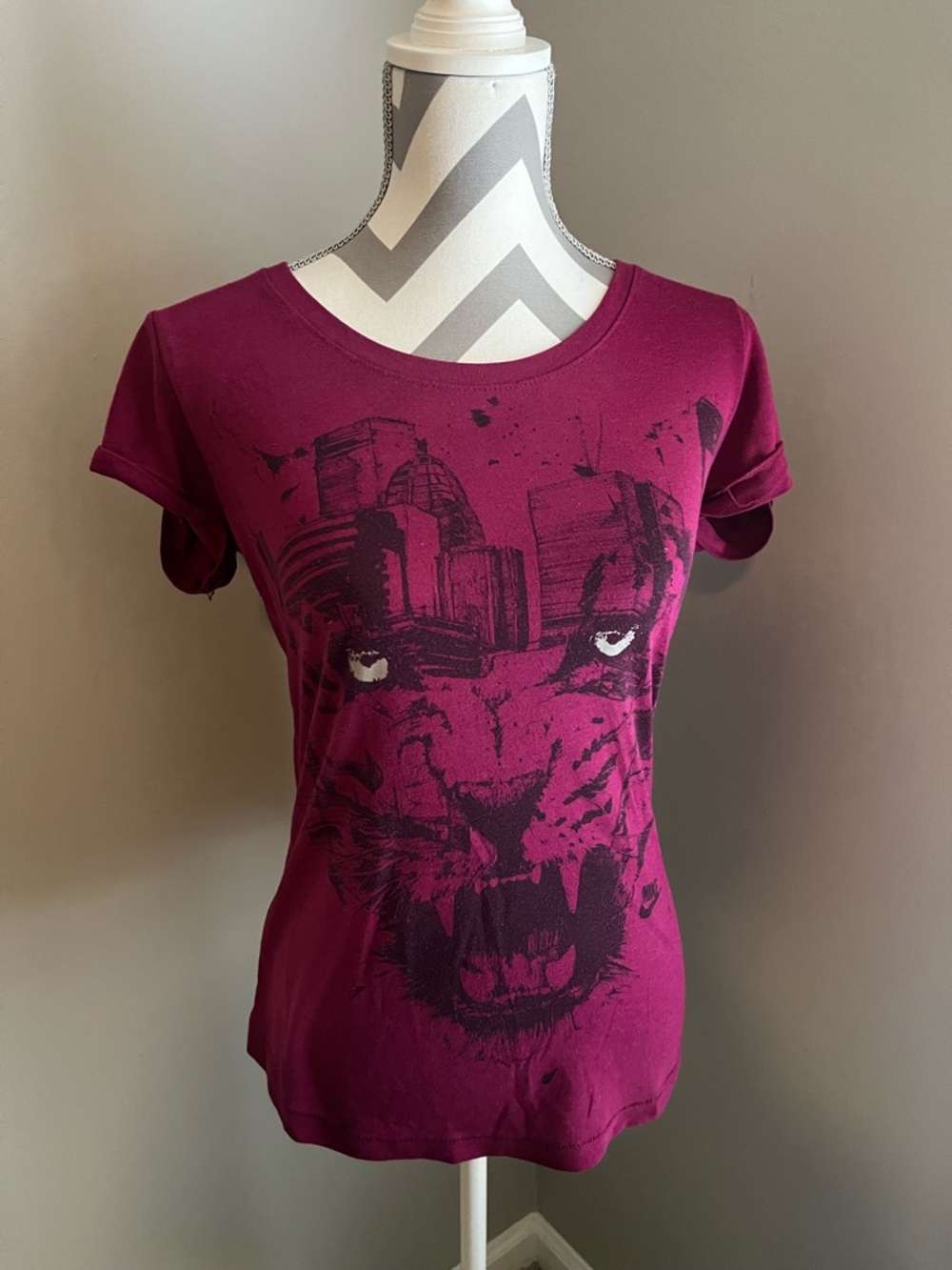 Nike Women's Magenta Short-Sleeve Graphic Tee with Black Print